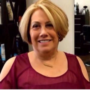 Meet your Posher, Lisa